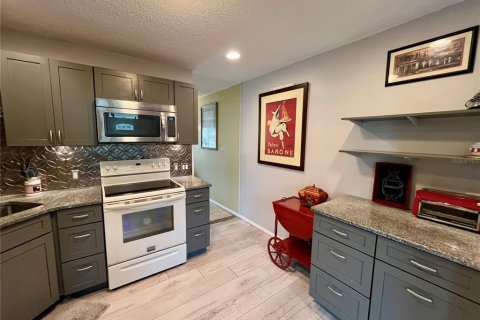 Condominio en venta en Clearwater, Florida, 2 dormitorios, 102.19 m2 № 1743079 - foto 15
