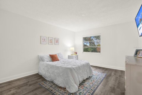 Condo in Clearwater, Florida, 2 bedrooms  № 2214602 - photo 4