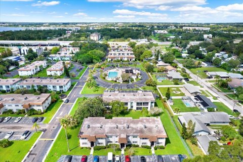 Condo in Clearwater, Florida, 2 bedrooms  № 2214602 - photo 24