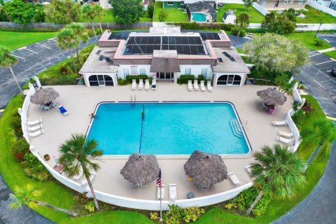 Condo in Clearwater, Florida, 2 bedrooms  № 2214602 - photo 5