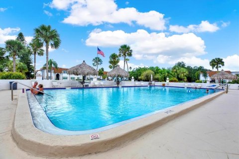 Condo in Clearwater, Florida, 2 bedrooms  № 2214602 - photo 30