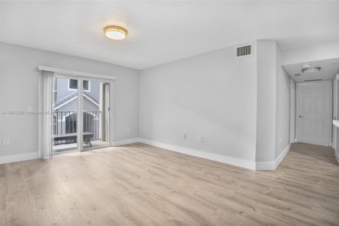 Condo in Homestead, Florida, 2 bedrooms  № 1953159 - photo 4