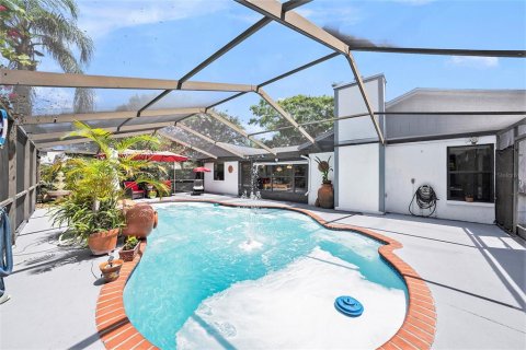 Casa en venta en Tampa, Florida, 4 dormitorios, 159.98 m2 № 1824634 - foto 22