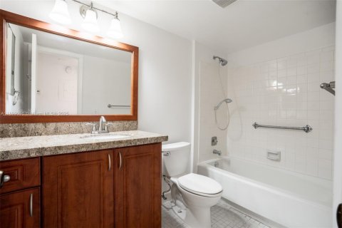 Villa ou maison à vendre à Sunrise, Floride: 2 chambres, 142.7 m2 № 1953975 - photo 22