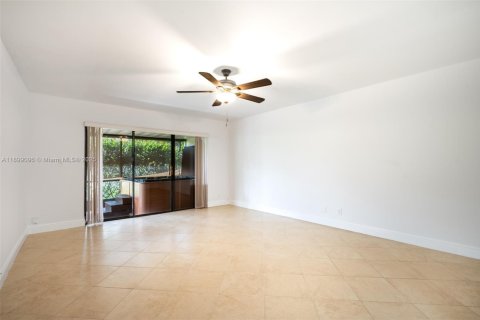 Villa ou maison à vendre à Sunrise, Floride: 2 chambres, 142.7 m2 № 1953975 - photo 6