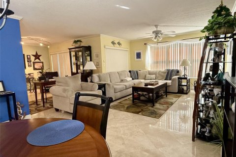 Copropriété à vendre à Pompano Beach, Floride: 3 chambres, 134.71 m2 № 2087977 - photo 4