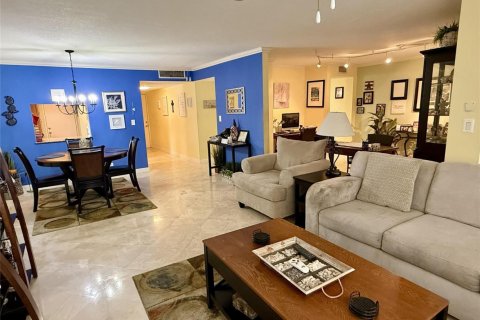 Condo à Pompano Beach, Floride, 3 chambres  № 2087977