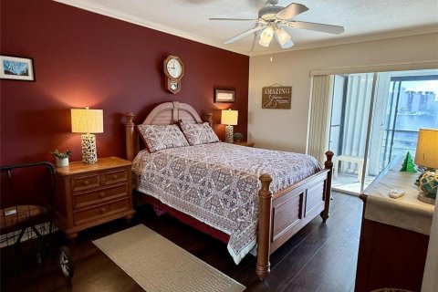 Copropriété à vendre à Pompano Beach, Floride: 3 chambres, 134.71 m2 № 2087977 - photo 12