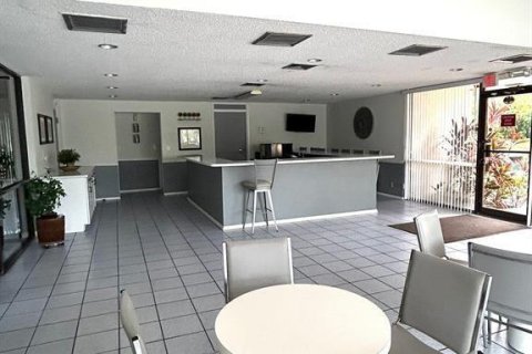 Copropriété à vendre à Pompano Beach, Floride: 3 chambres, 134.71 m2 № 2087977 - photo 30