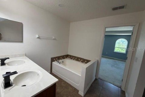 Casa en venta en Auburndale, Florida, 4 dormitorios, 297.1 m2 № 2381261 - foto 7