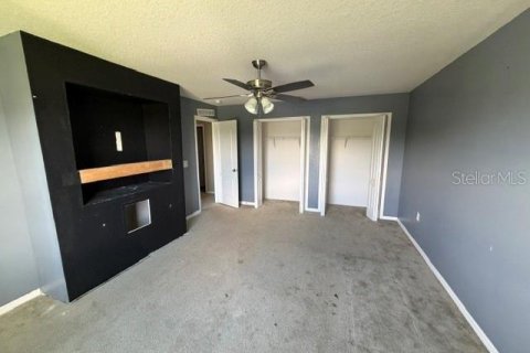 Casa en venta en Auburndale, Florida, 4 dormitorios, 297.1 m2 № 2381261 - foto 5