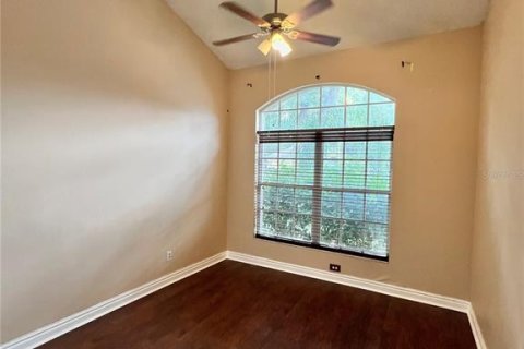 Villa ou maison à louer à Valrico, Floride: 4 chambres, 185.99 m2 № 2402943 - photo 19