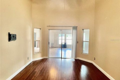 Villa ou maison à louer à Valrico, Floride: 4 chambres, 185.99 m2 № 2402943 - photo 12
