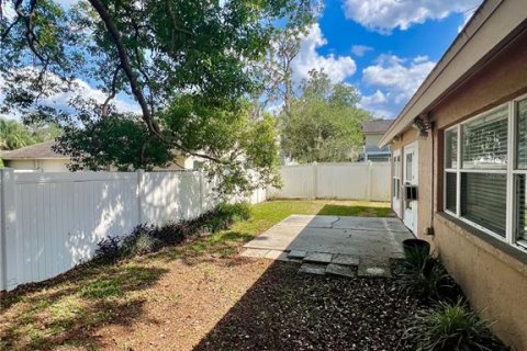 Villa ou maison à louer à Valrico, Floride: 4 chambres, 185.99 m2 № 2402943 - photo 30