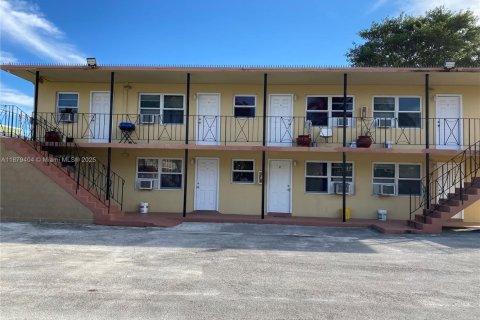 Appartement à louer à Miami, Floride: 1 chambre № 1929534 - photo 1