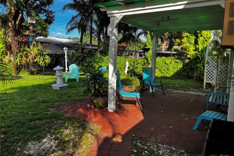 Снять в аренду виллу или дом в Холливуд, Флорида 1 спальня, 69.68м2, № 1956926 - фото 13