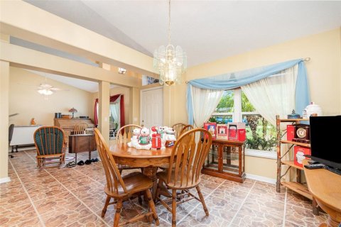 Купить виллу или дом в Делтона, Флорида 4 комнаты, 186.36м2, № 1832000 - фото 5