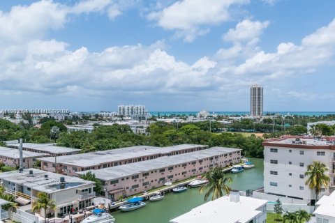 Condominio en venta en Miami Beach, Florida, 1 dormitorio, 80.36 m2 № 2030392 - foto 4