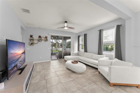 Villa ou maison à vendre à Orlando, Floride: 3 chambres, 164.16 m2 № 1847214 - photo 12