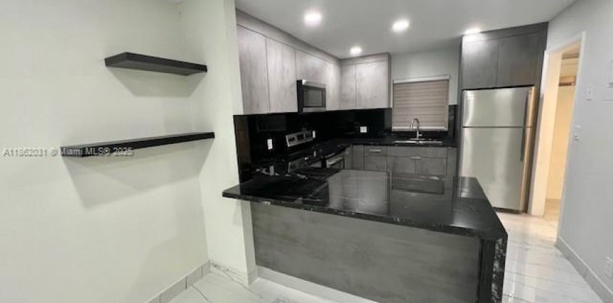 Condo à Dania Beach, Floride, 2 chambres № 1892356