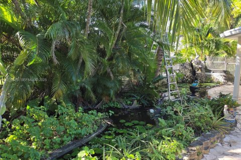 Casa en alquiler en Hallandale Beach, Florida, 2 dormitorios, 166.48 m2 № 1993757 - foto 9