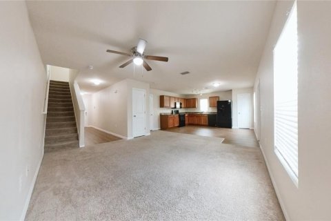 Casa en venta en Kissimmee, Florida, 3 dormitorios, 149.94 m2 № 1906632 - foto 3