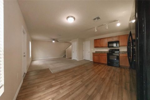 Casa en venta en Kissimmee, Florida, 3 dormitorios, 149.94 m2 № 1906632 - foto 6
