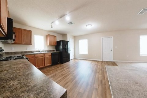 Casa en venta en Kissimmee, Florida, 3 dormitorios, 149.94 m2 № 1906632 - foto 5