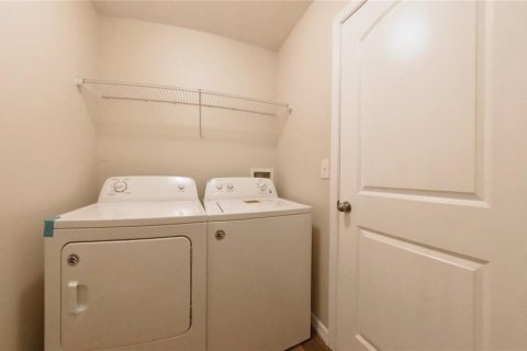 Casa en venta en Kissimmee, Florida, 3 dormitorios, 149.94 m2 № 1906632 - foto 18