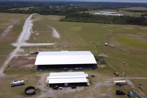 Propiedad comercial en venta en Okeechobee, Florida № 2146283 - foto 10