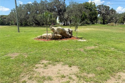 House in Frostproof, Florida 3 bedrooms, 127.46 sq.m. № 1918692 - photo 6