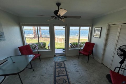 Condominio en venta en Summerfield, Florida, 2 dormitorios, 102.1 m2 № 2135497 - foto 13