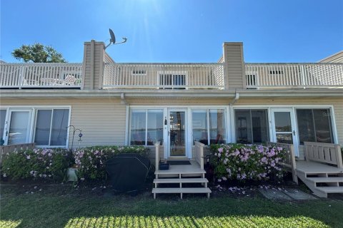 Condo à Summerfield, Floride, 2 chambres  № 2135497