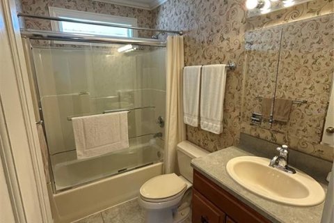 Condominio en venta en Summerfield, Florida, 2 dormitorios, 102.1 m2 № 2135497 - foto 18