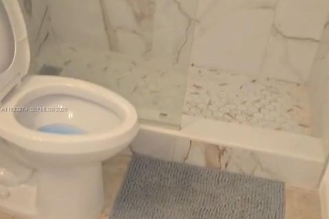 Condo in Coral Springs, Florida  № 1984380 - photo 8