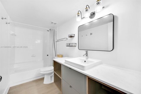 Copropriété à louer à Doral, Floride: 2 chambres, 111.2 m2 № 2052142 - photo 21