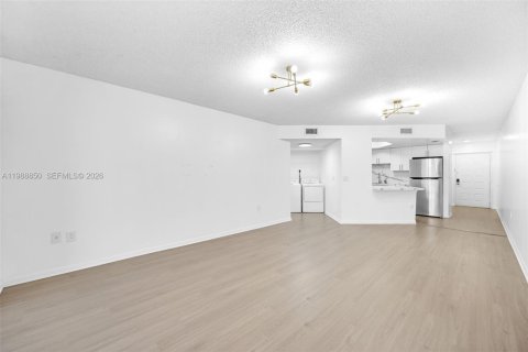 Copropriété à louer à Doral, Floride: 2 chambres, 111.2 m2 № 2052142 - photo 30