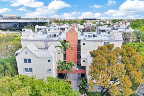 Copropriété à louer à Doral, Floride: 2 chambres, 111.2 m2 № 2052142 - photo 7