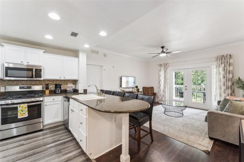 Copropriété à vendre à Four Corners, Floride: 3 chambres, 124.86 m2 № 1903817 - photo 5