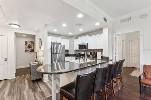 Copropriété à vendre à Four Corners, Floride: 3 chambres, 124.86 m2 № 1903817 - photo 2