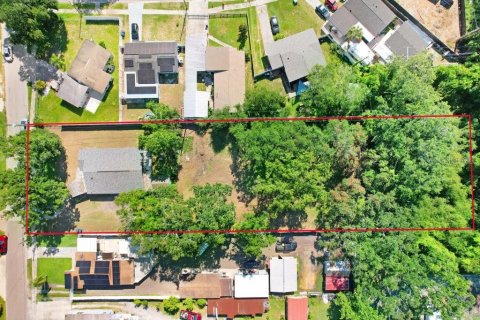 Casa en venta en Tampa, Florida, 4 dormitorios, 168.9 m2 № 1918301 - foto 18