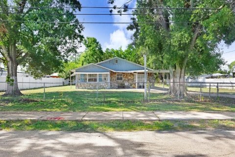 Casa en venta en Tampa, Florida, 4 dormitorios, 168.9 m2 № 1918301 - foto 24