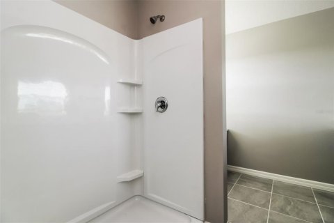 Villa ou maison à louer à Kissimmee, Floride: 4 chambres, 172.05 m2 № 2405195 - photo 10