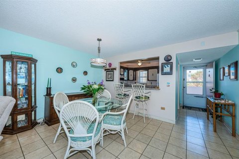 Condominio en venta en South Pasadena, Florida, 2 dormitorios, 103.12 m2 № 1527523 - foto 9