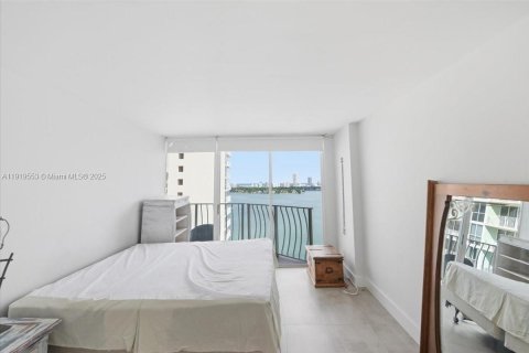 Copropriété à vendre à North Bay Village, Floride: 2 chambres, 95.69 m2 № 1974740 - photo 10