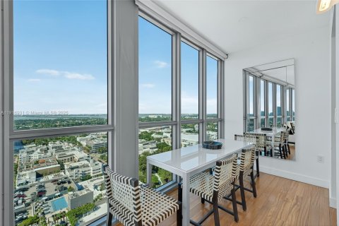 Copropriété à vendre à Miami Beach, Floride: 2 chambres, 112.69 m2 № 1975137 - photo 8