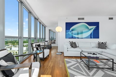 Copropriété à vendre à Miami Beach, Floride: 2 chambres, 112.69 m2 № 1975137 - photo 7