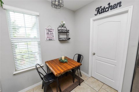 House in Winter Haven, Florida 3 bedrooms, 146.6 sq.m. № 1901847 - photo 16