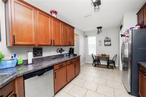 House in Winter Haven, Florida 3 bedrooms, 146.6 sq.m. № 1901847 - photo 14