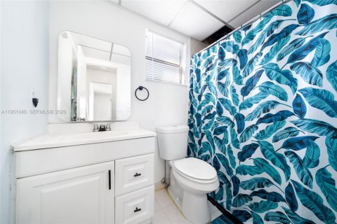 Купить кондоминиум в Норт-Майами, Флорида 2 спальни, 86.03м2, № 2007301 - фото 16